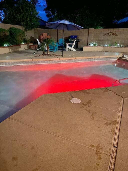 Private Paradise With Pool Heater, Spa, Billiards เอวอนเดล ภายนอก รูปภาพ