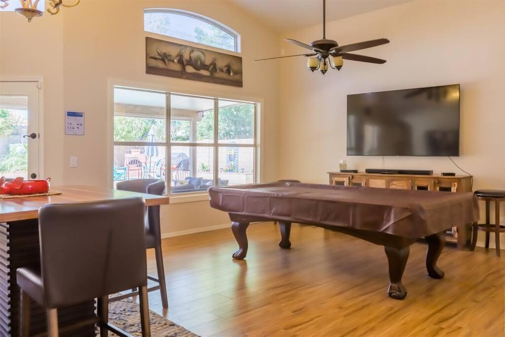 Private Paradise With Pool Heater, Spa, Billiards เอวอนเดล ภายนอก รูปภาพ